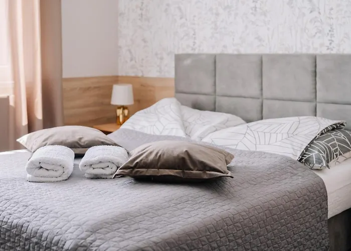 Dw Turysta Hotel Lichen Stary